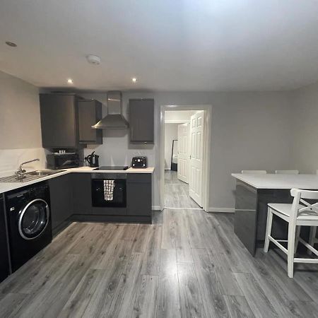 Hosted By Ryan - 2 Bedroom Apartment Liverpool Eksteriør bilde